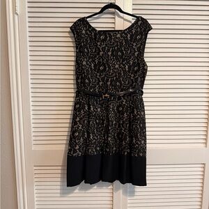 Tiana B Black and Cream Fit and Flare Cocktail Dress